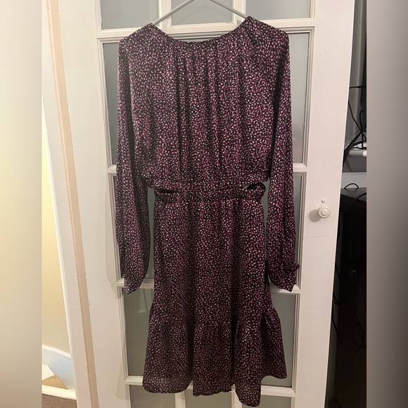 NWT reitmans cut out dress - Picture 4 of 8